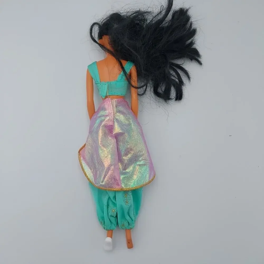 Vintage 1992 Disney Aladdin Jasmine‎ Barbie Doll